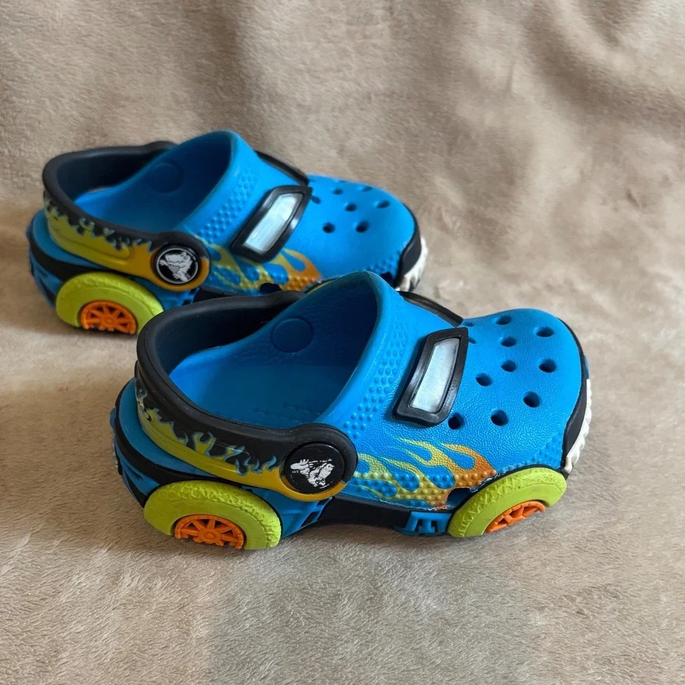 Crocs Fun Lab Toddler Boys Blue Flame Truck Clogs Shoes Size C5